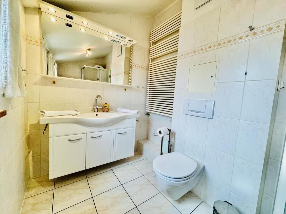 Apartment Sonnenaufgang, Direkt Am Alten Strom Rostock